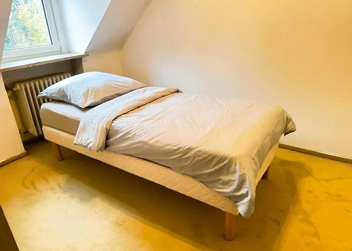 شقة Suitable For Fitter & Student Niederdorla