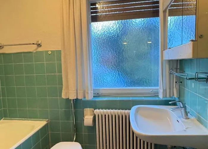 Suitable For Fitter & Student * Niederdorla