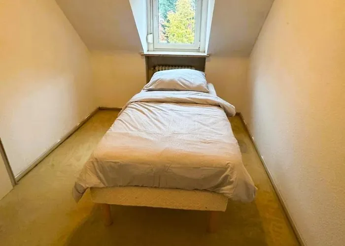 Suitable For Fitter & Student